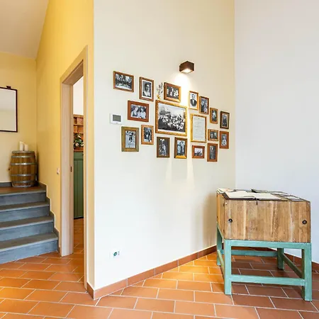 בית נופש Casa Livio Ponte Buggianese